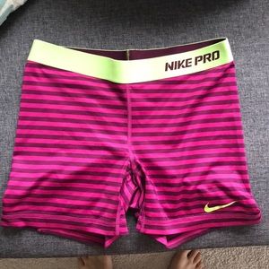 striped nike pros